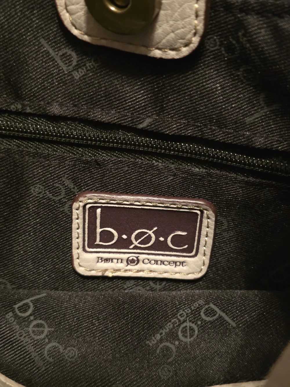Boc b.ø.c Cream Hobo Shoulder Bag Nwot, Prestine Condition